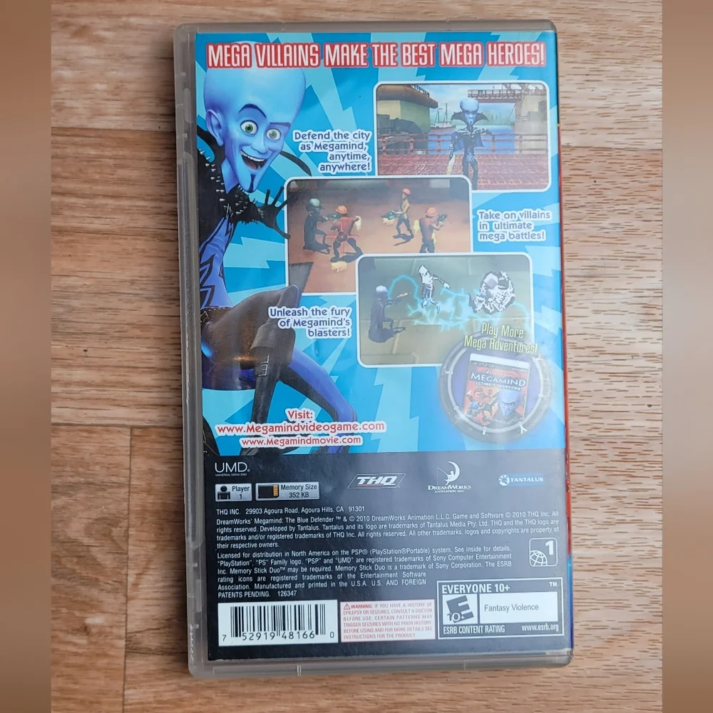 Sony PSP Megamind: The Blue Defender - Blue and Orange Cover